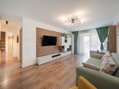 Parcului 20- Expozitiei Mobilat si utilat modern Vedere gradina